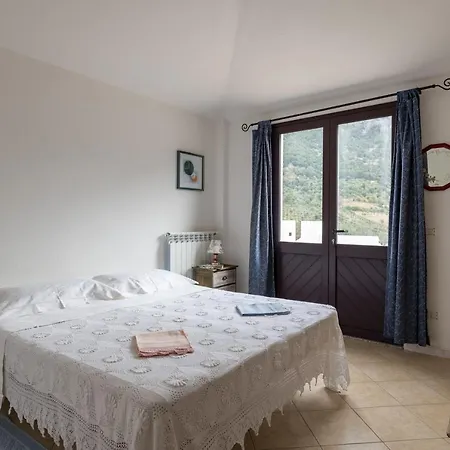 Isportana Villa